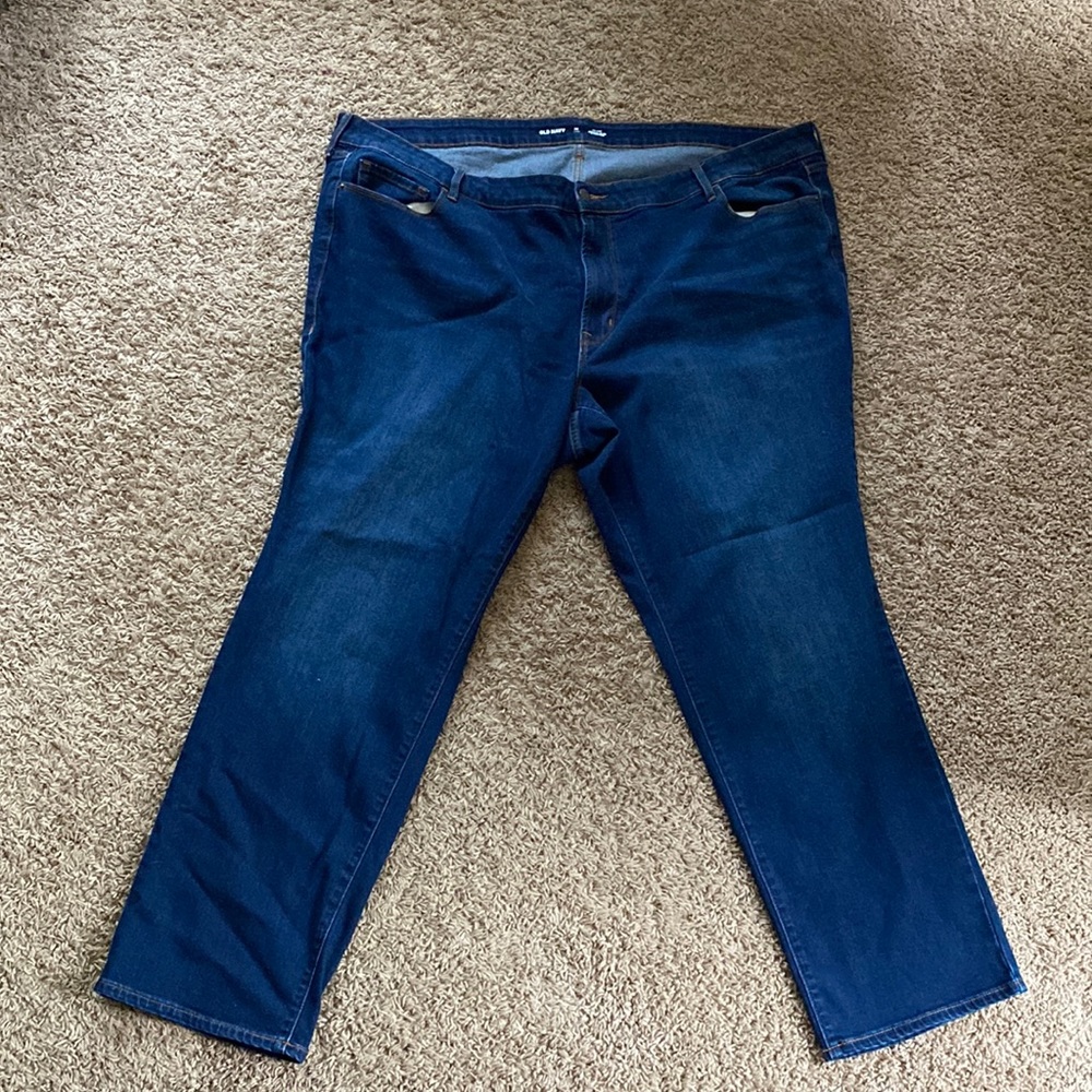 NWOT Plus Size Power Slim Straight Jeans